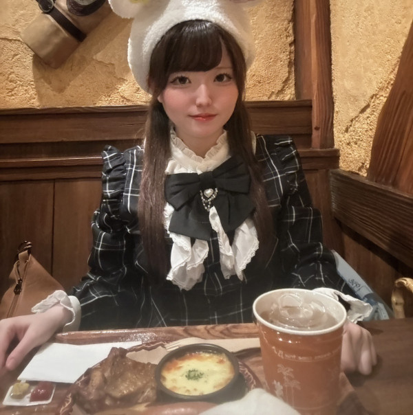 めい